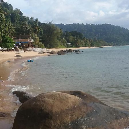 Bungkil Place Hotel Pulau Tioman Bagian luar foto