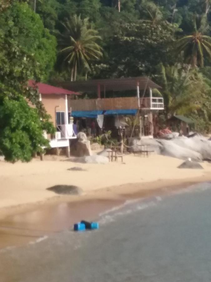 Bungkil Place Hotel Pulau Tioman Bagian luar foto