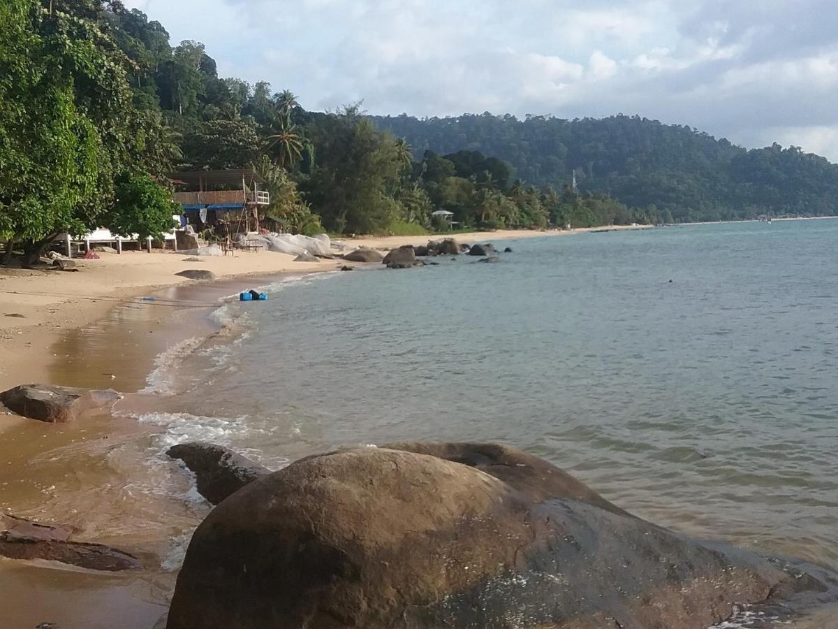 Bungkil Place Hotel Pulau Tioman Bagian luar foto