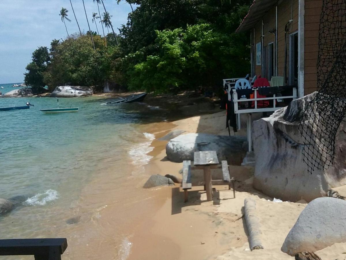 Bungkil Place Hotel Pulau Tioman Bagian luar foto