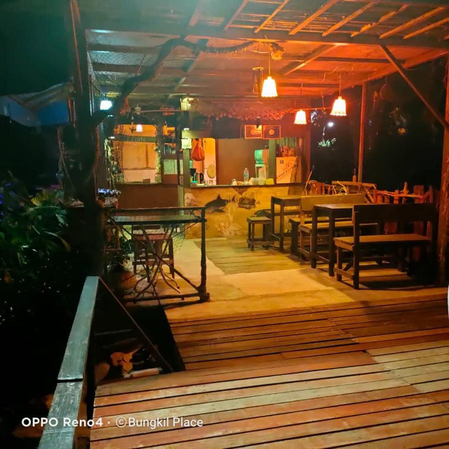 Bungkil Place Hotel Pulau Tioman Bagian luar foto